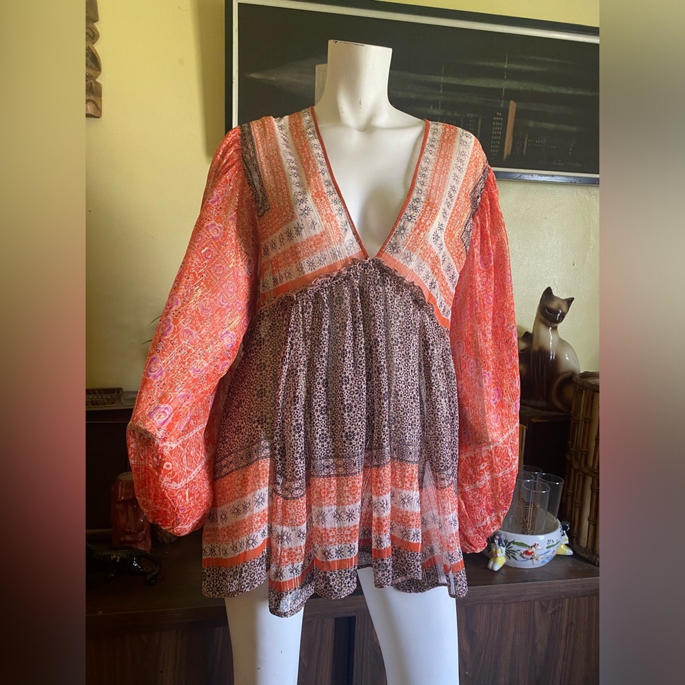 Free people, ladies, BoHo tunic, top blouse, hippie beach, festival desert retro